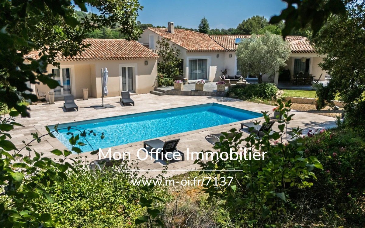 Maison à vendre, 220m², Simiane-Collongue