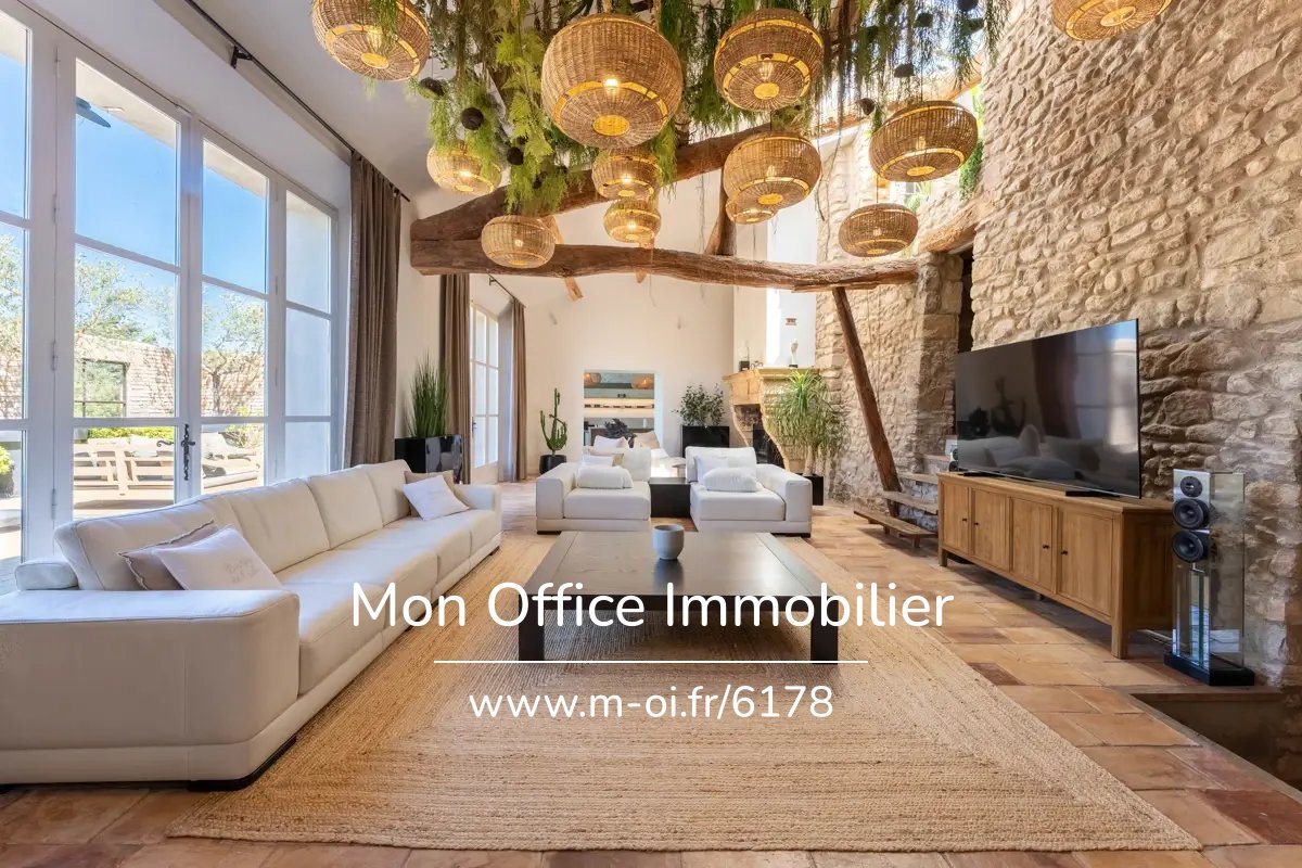 Maison à vendre, 555m², Trets