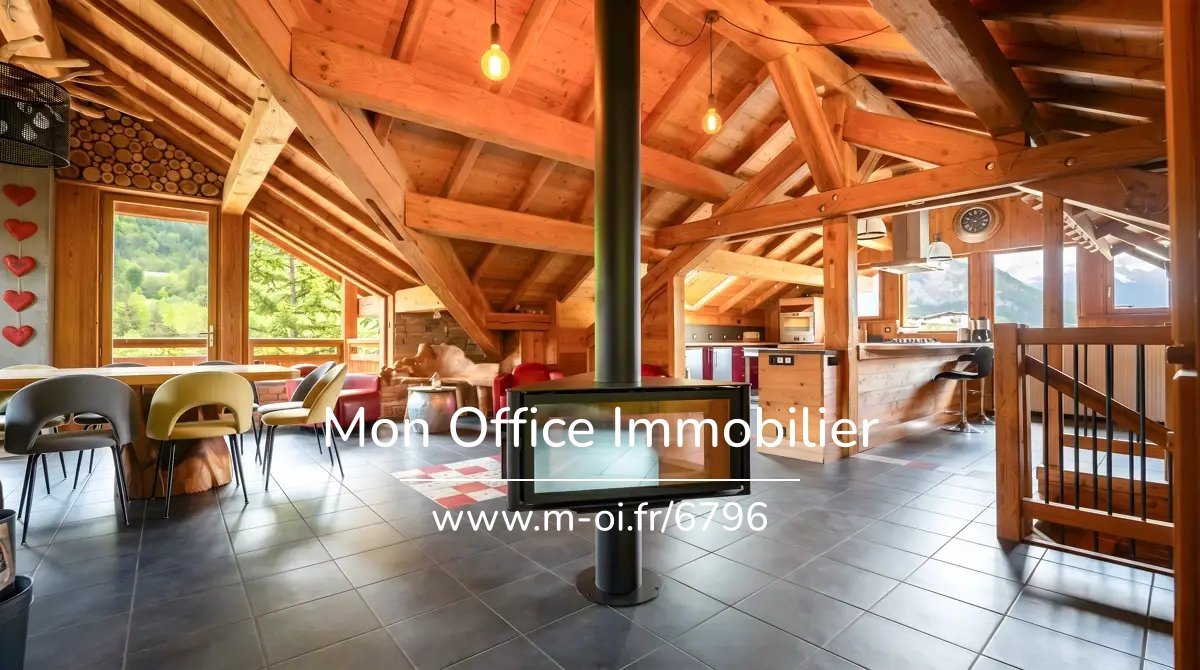 Maison à vendre, 357m², La Salle-les-Alpes