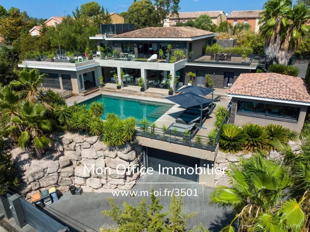 Maison à vendre, 465m², Saint-Raphaël