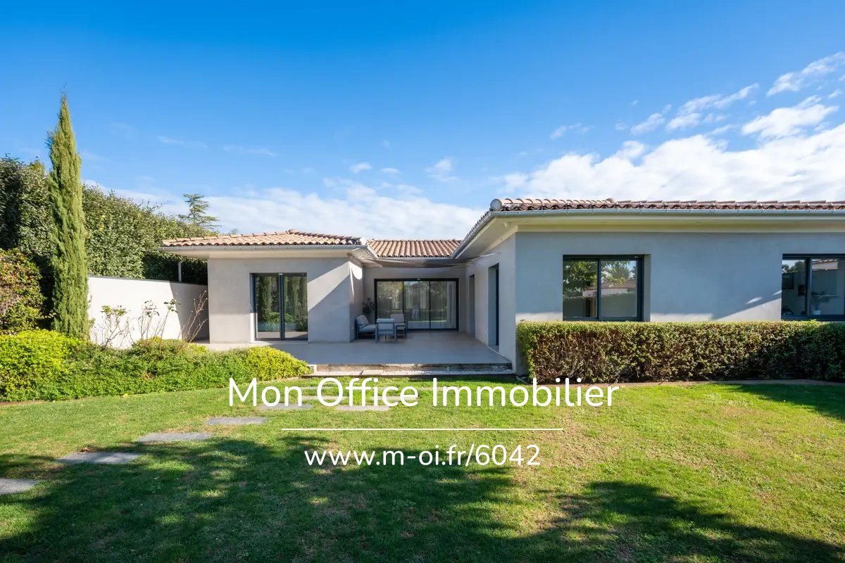 Maison à vendre, 170m², Eguilles