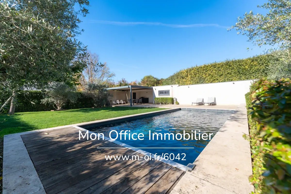 Maison à vendre, 170m², Eguilles