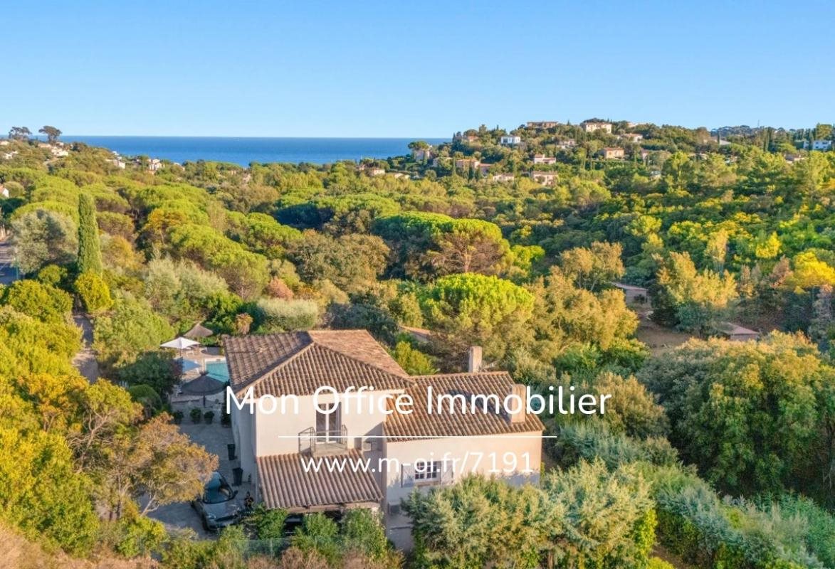 Maison à vendre, 222m², Cavalaire-sur-Mer