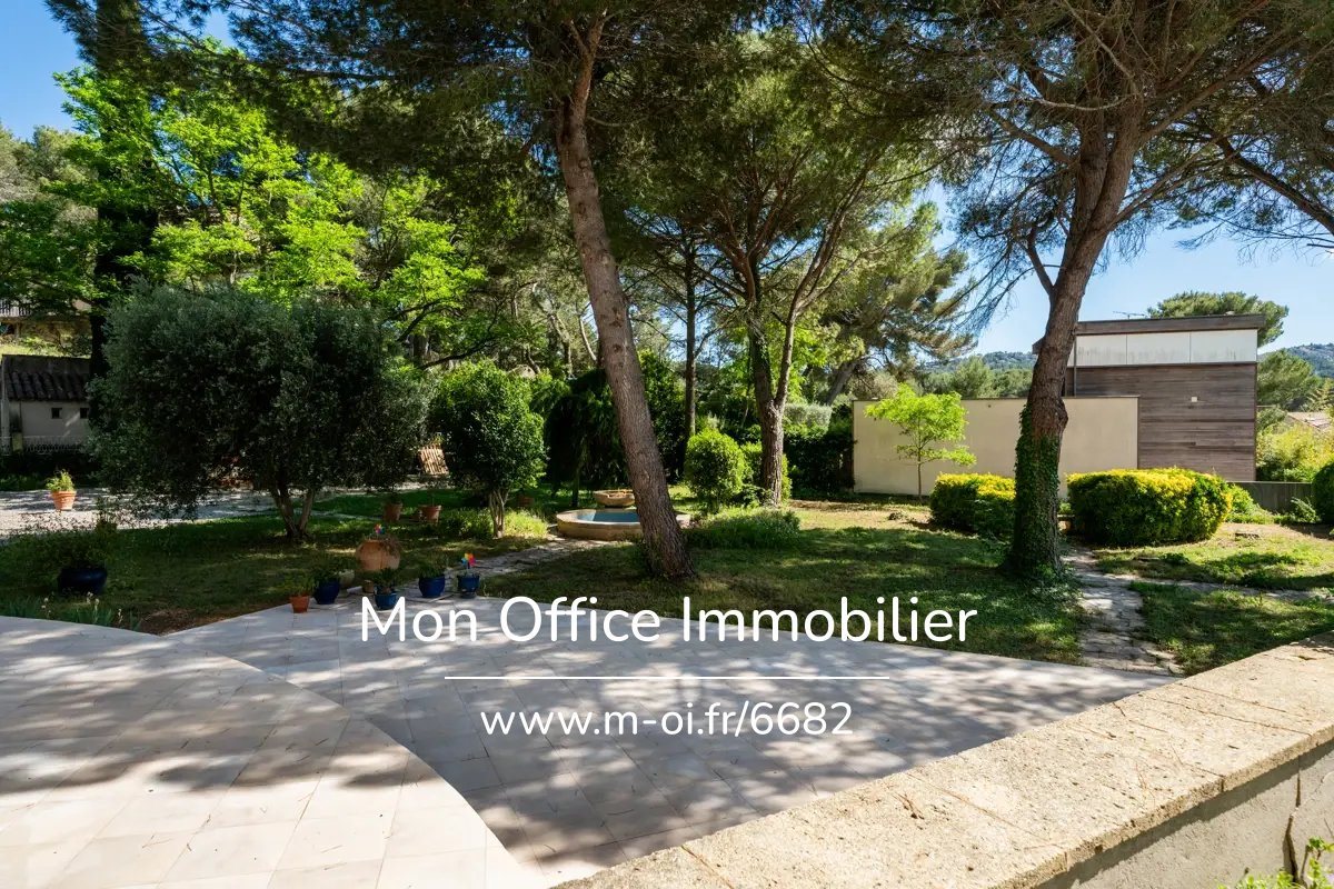 Maison à vendre, 310m², Le Rove