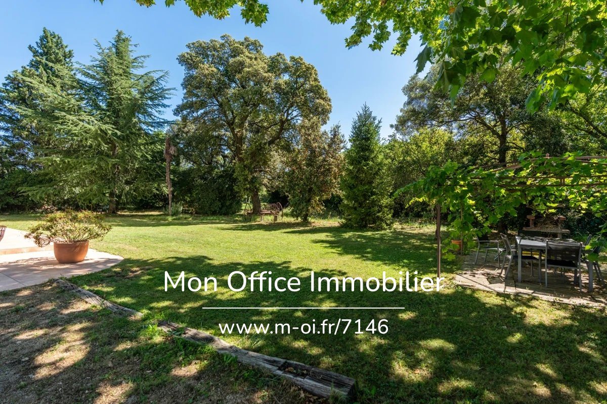 Maison à vendre, 268m², Mouriès