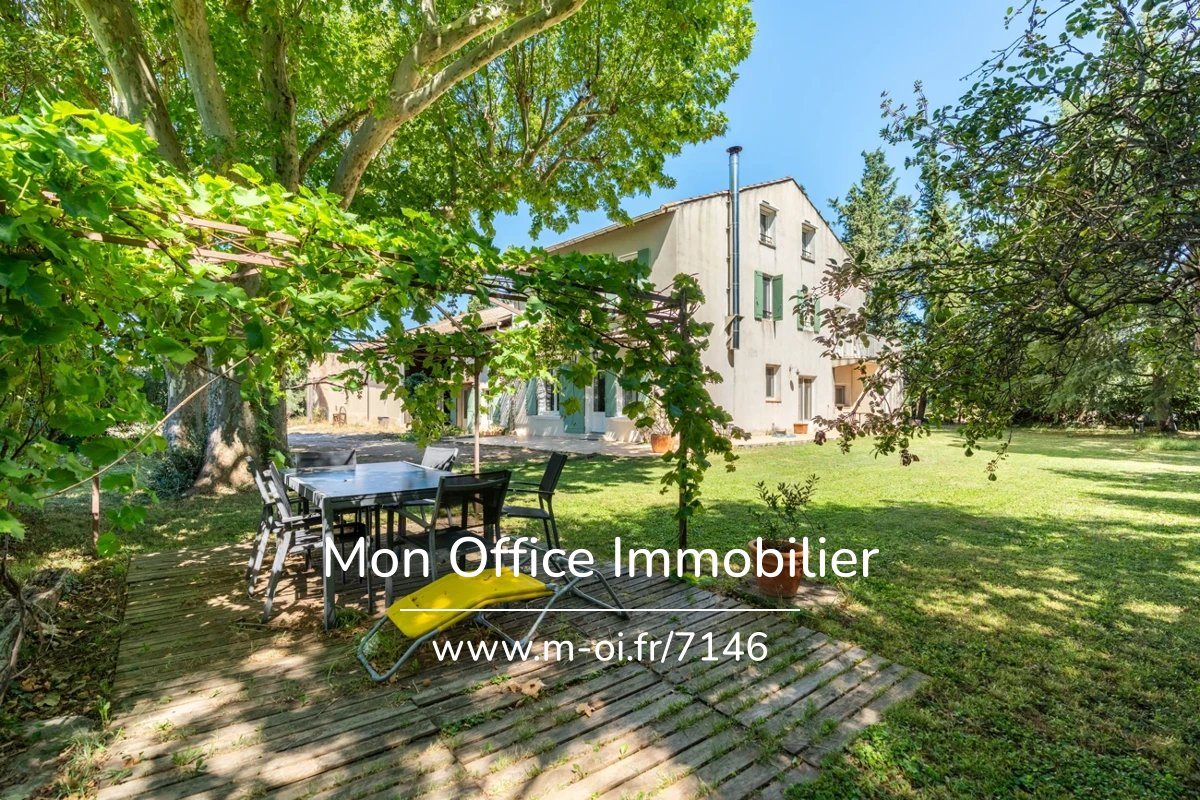 Maison à vendre, 268m², Mouriès