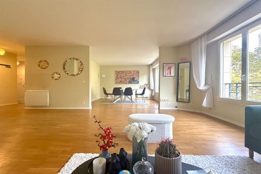 Appartement 4 pièces 98 m² · à Paris 15ème · 98 m² · 1 250 000 €