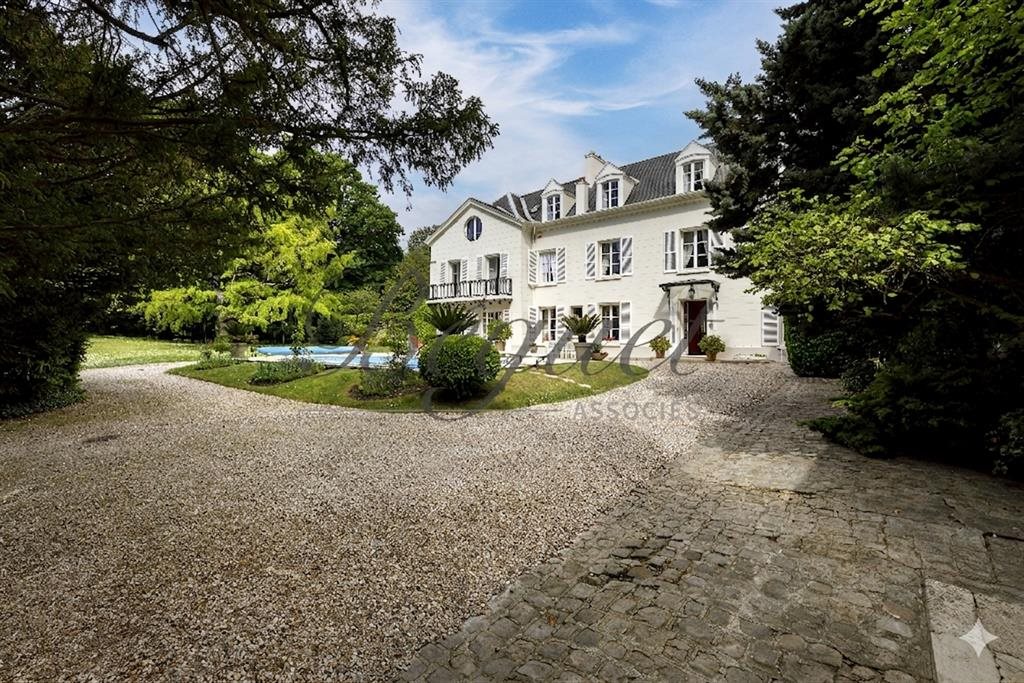 Maison à vendre, 593m², Louveciennes
