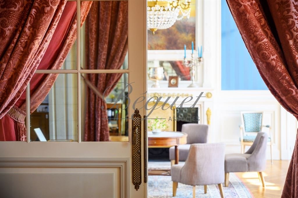 Maison à vendre, 1060m², Azay-le-Rideau
