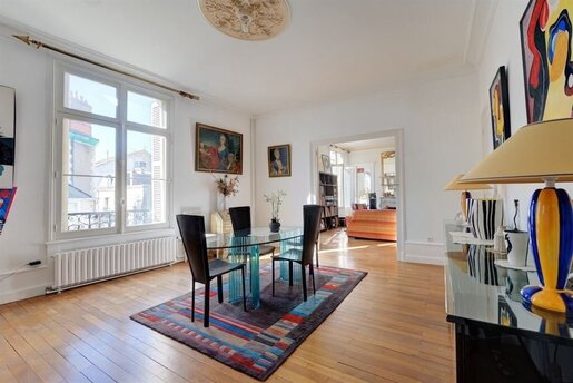Maison 12 pièces 310 m² · à Tours · 310 m² · 1 155 000 €