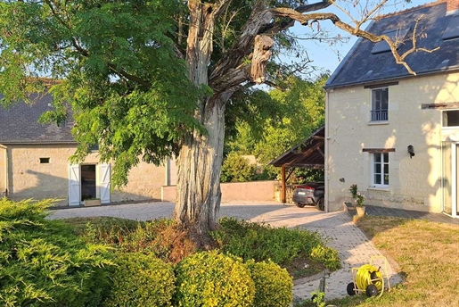 Maison 9 pièces 235 m² · à Thizay · 235 m² · 750 000 €