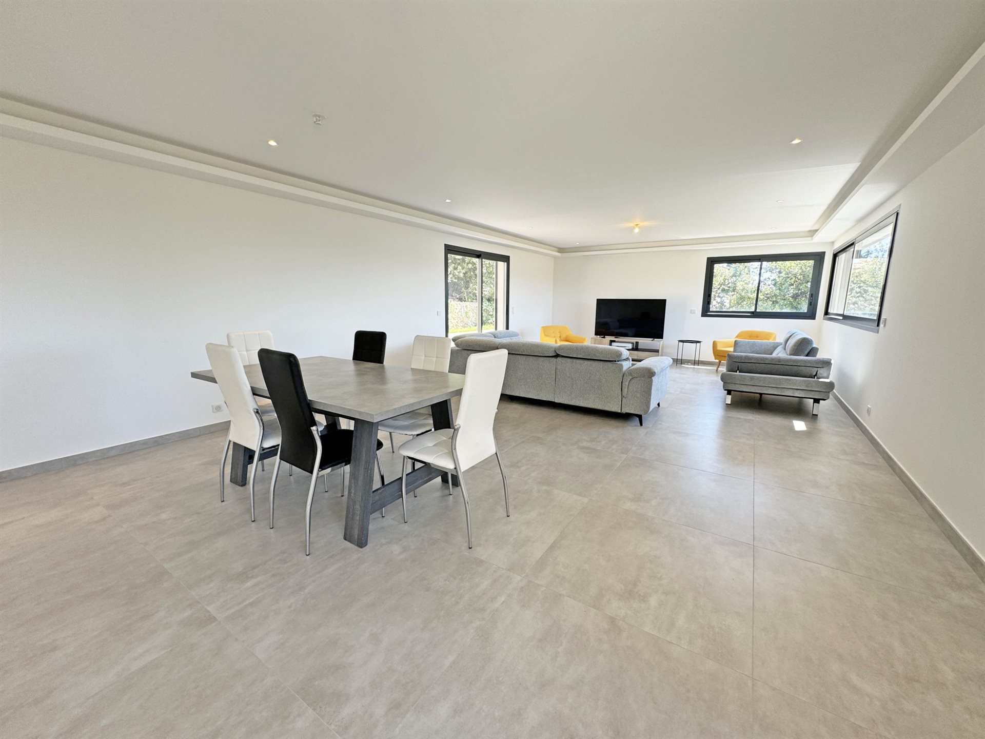 Maison à vendre, 225m², Vence