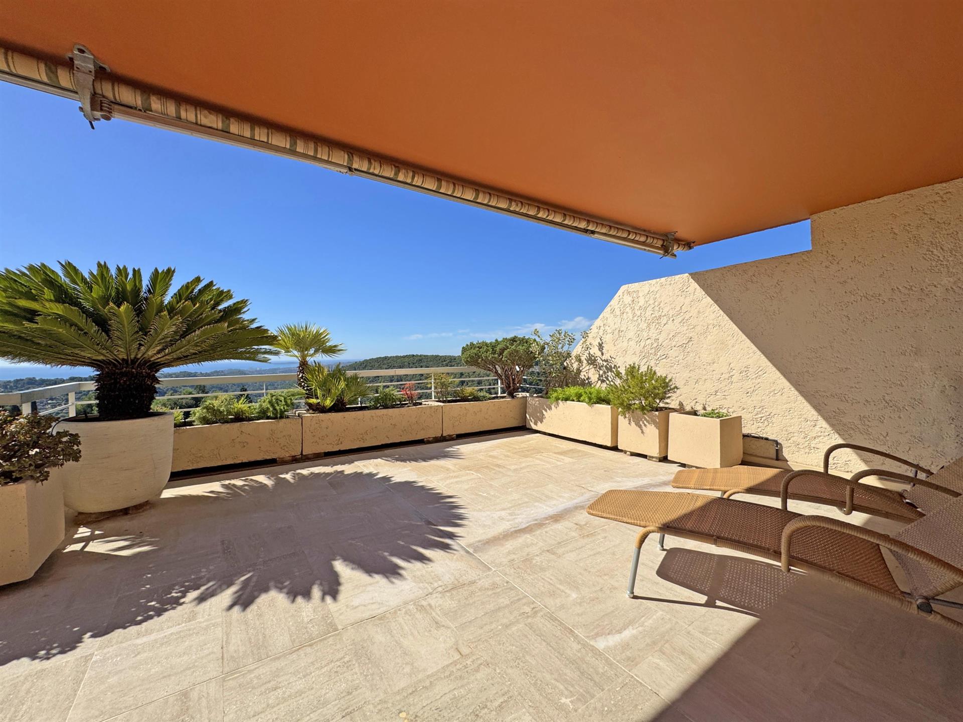 Appartement à vendre, 92m², Vence