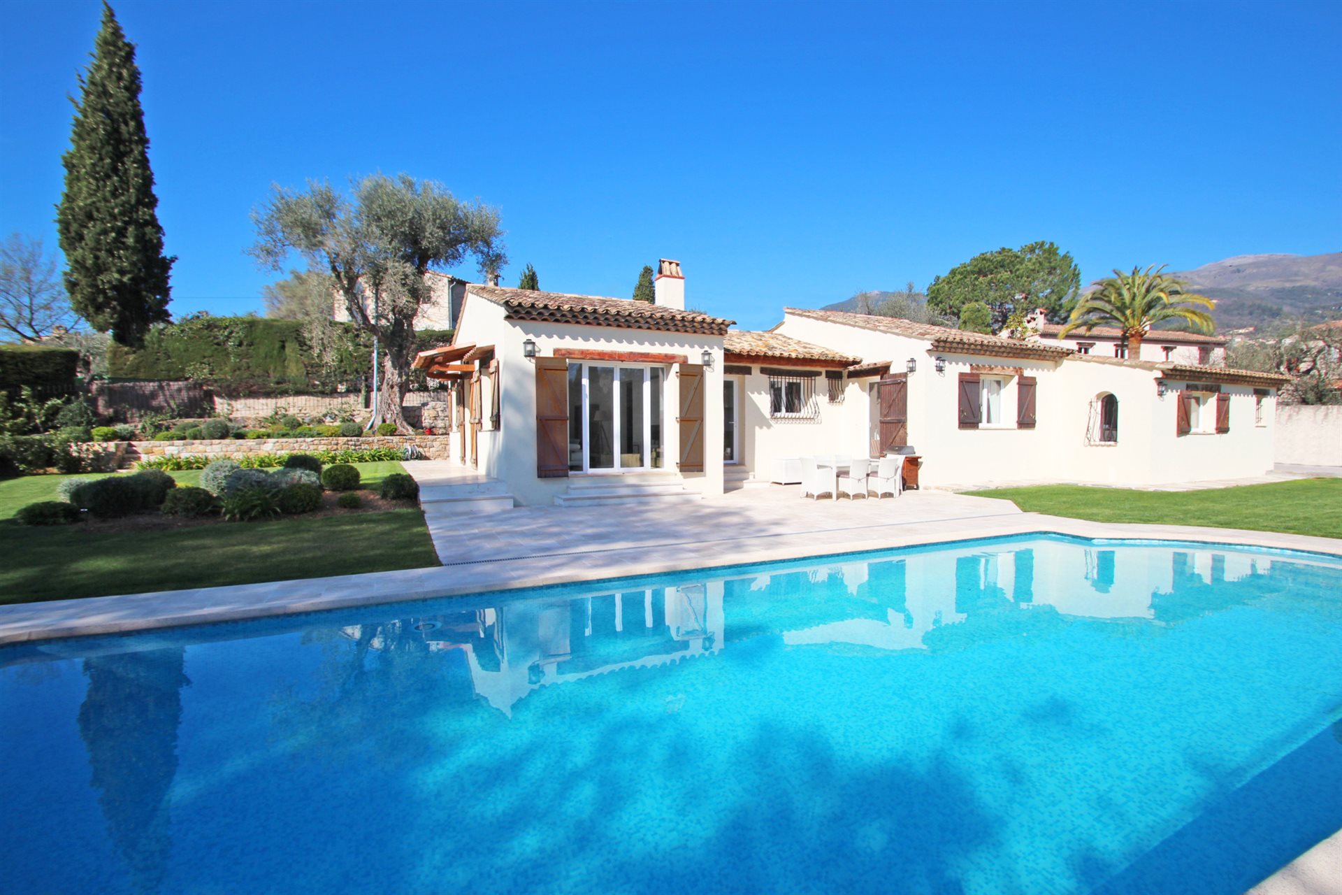Maison à vendre, 140m², Tourrettes-sur-Loup