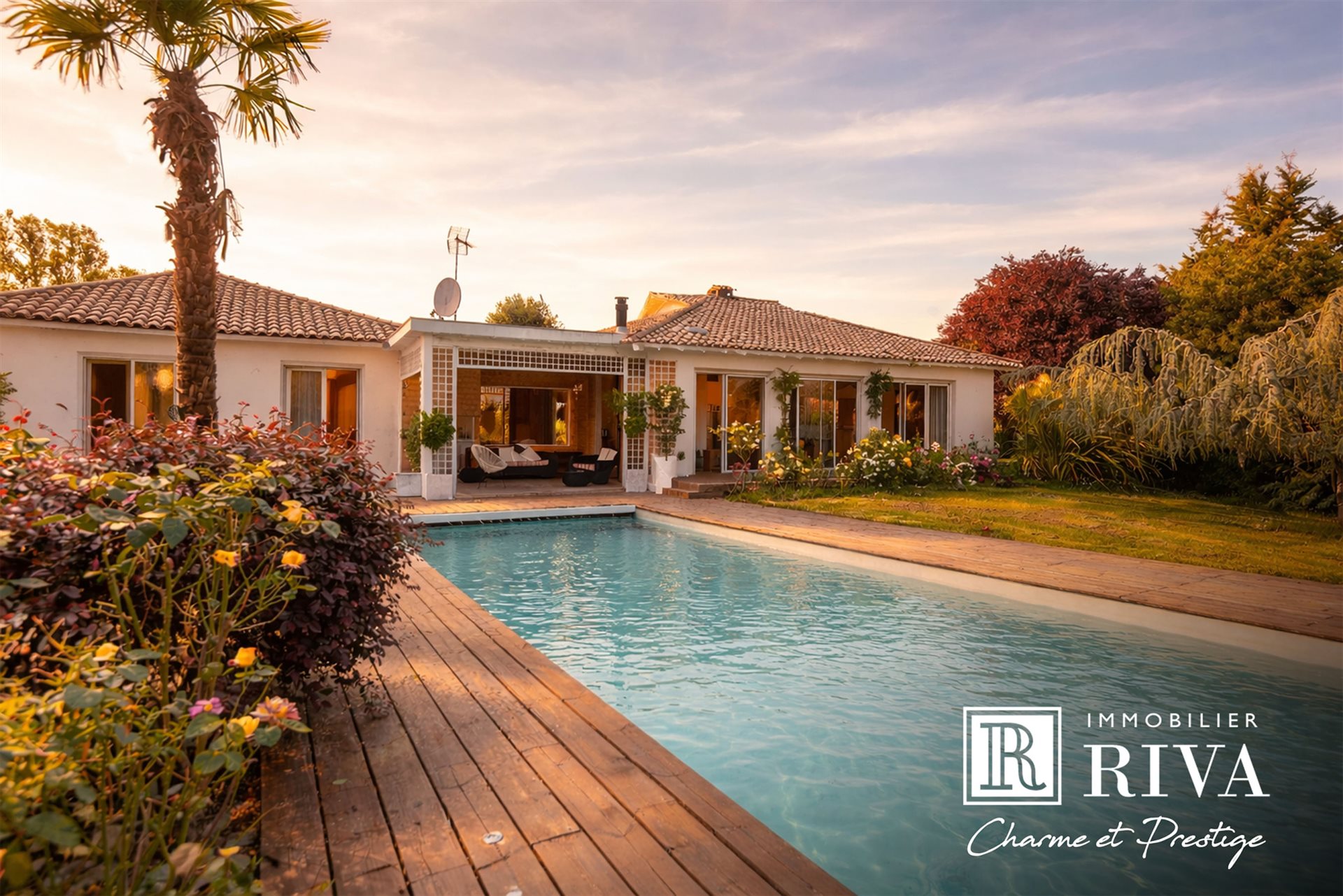 Maison à vendre, 247m², Carignan-de-Bordeaux