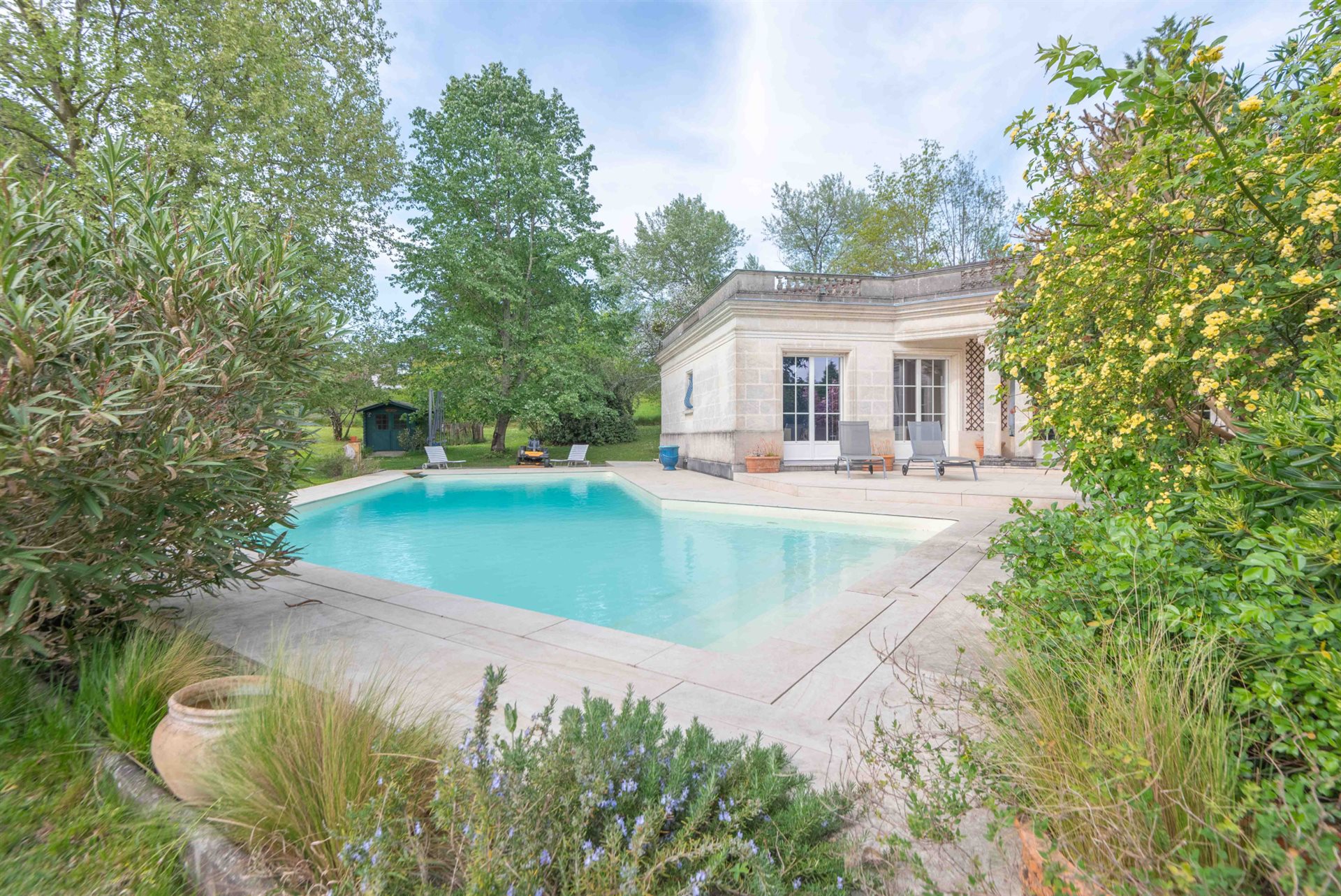 Maison à vendre, 140m², Carignan-de-Bordeaux