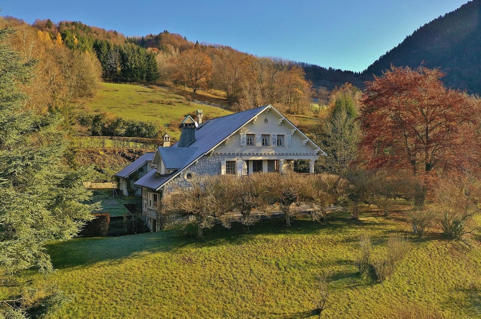 Maison à vendre, 392m², Cluses