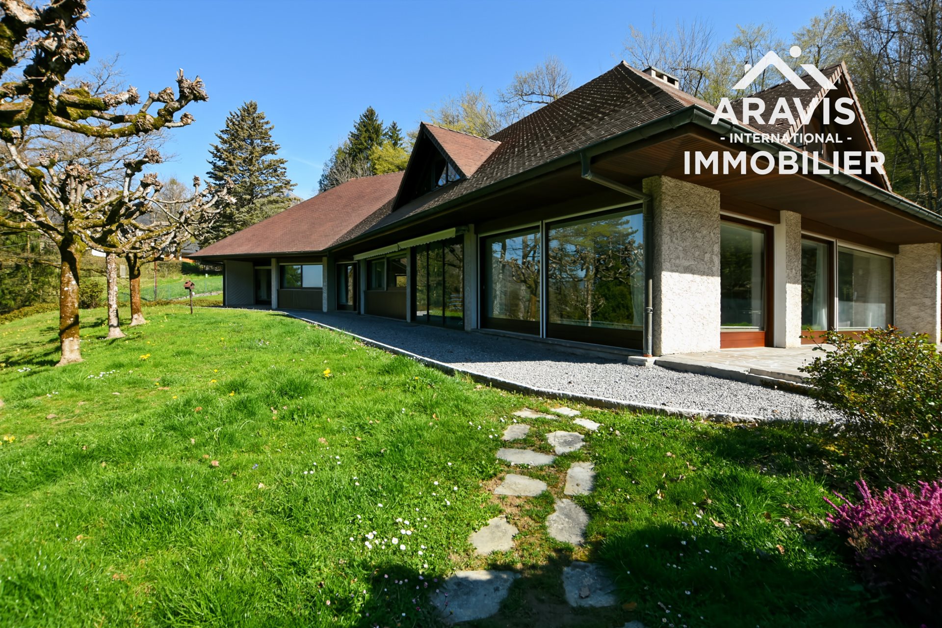 Maison à vendre, 250m², Cluses