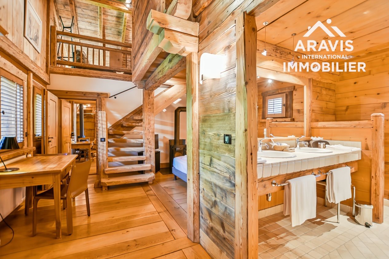 Maison à vendre, 200m², Arâches-la-Frasse (Les Carroz d'Arâches)