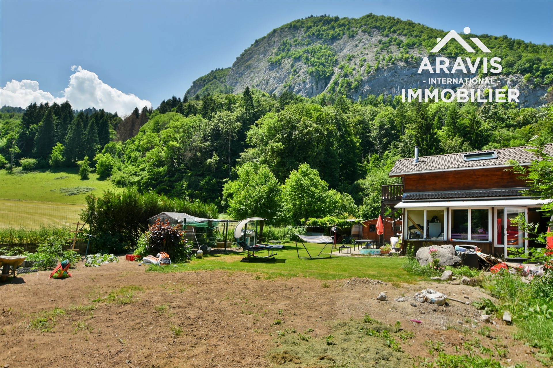 Maison à vendre, 108m², Châtillon-sur-Cluses