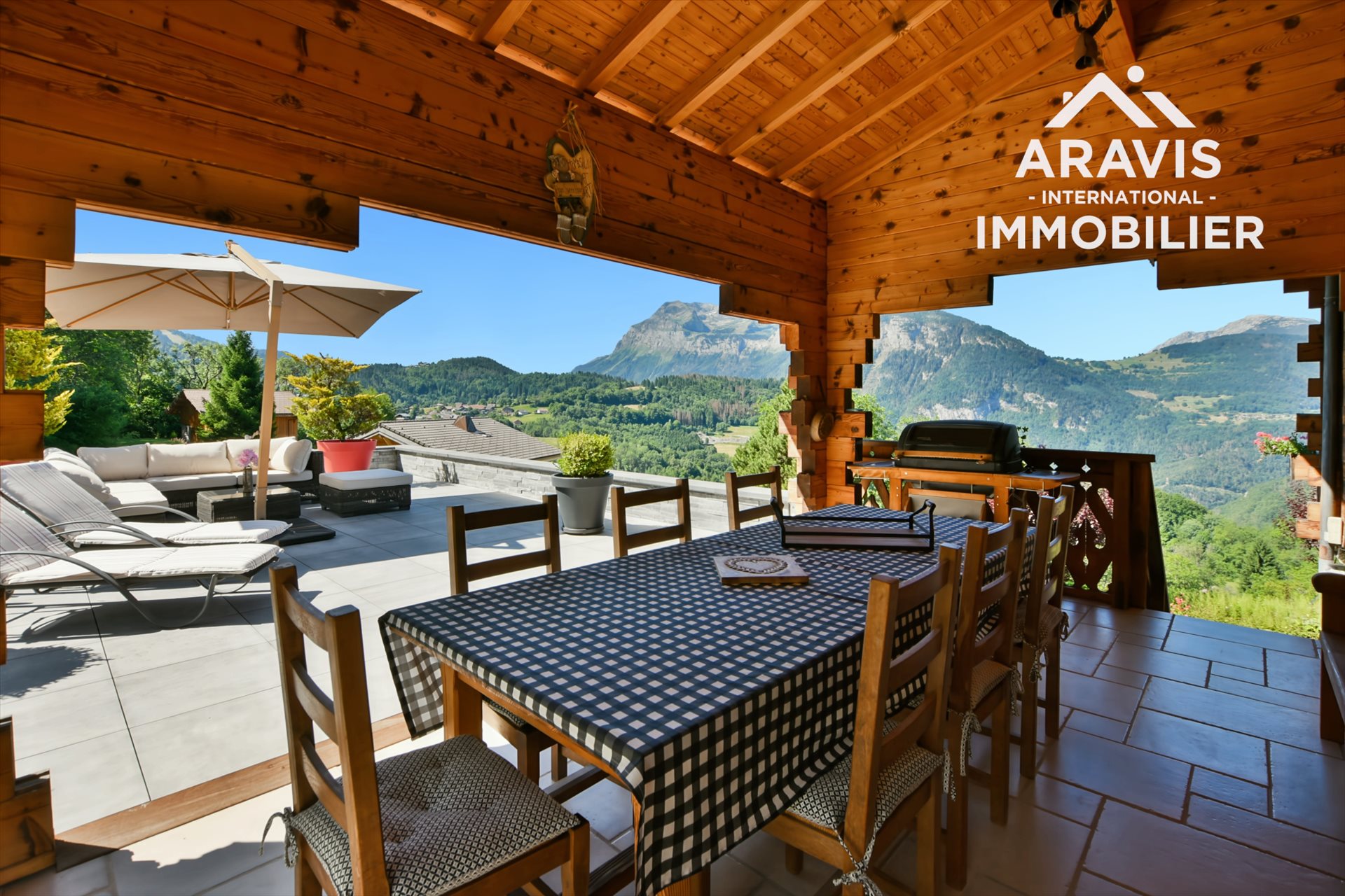Maison à vendre, 200m², Arâches-la-Frasse (Les Carroz d'Arâches)