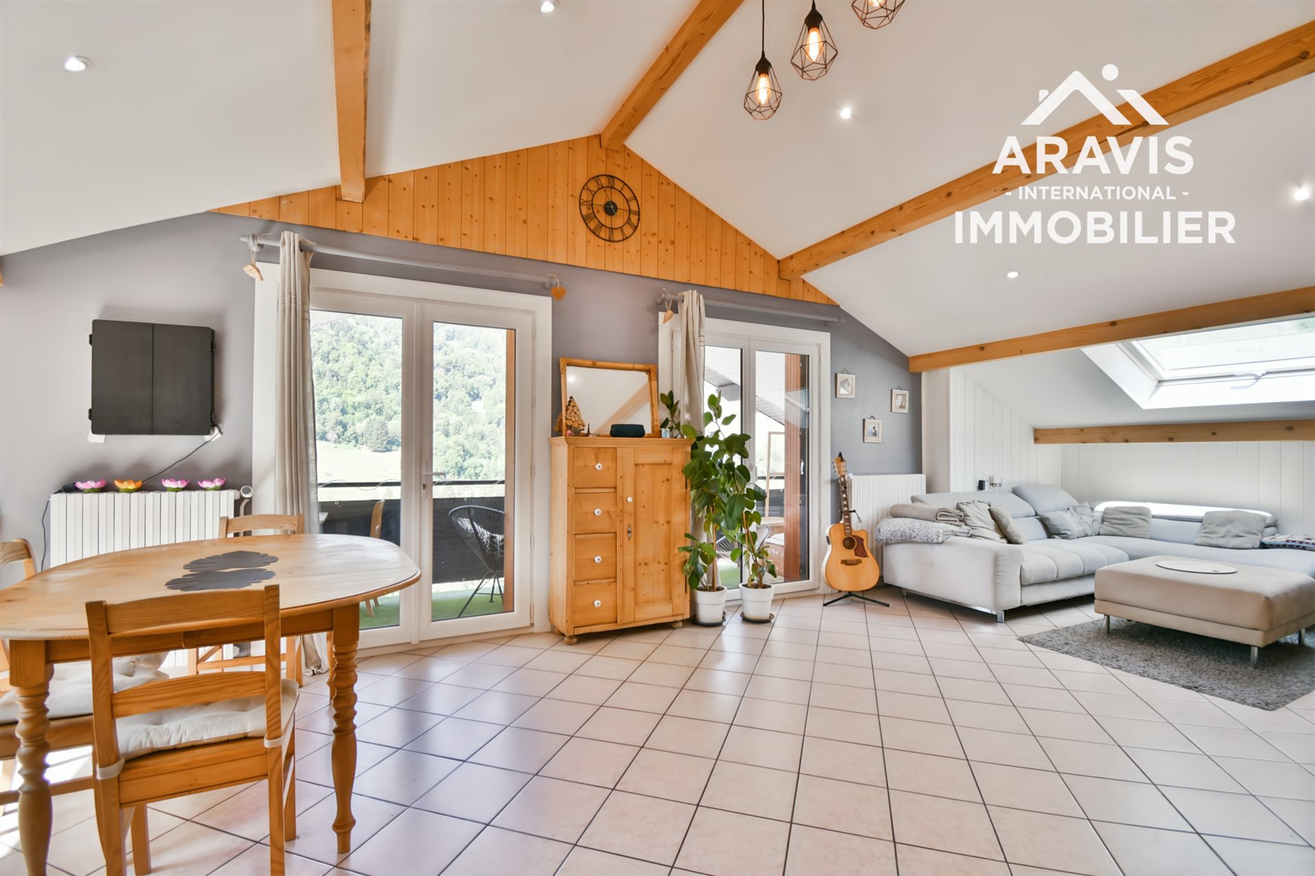 Appartement à vendre, 81m², Serraval