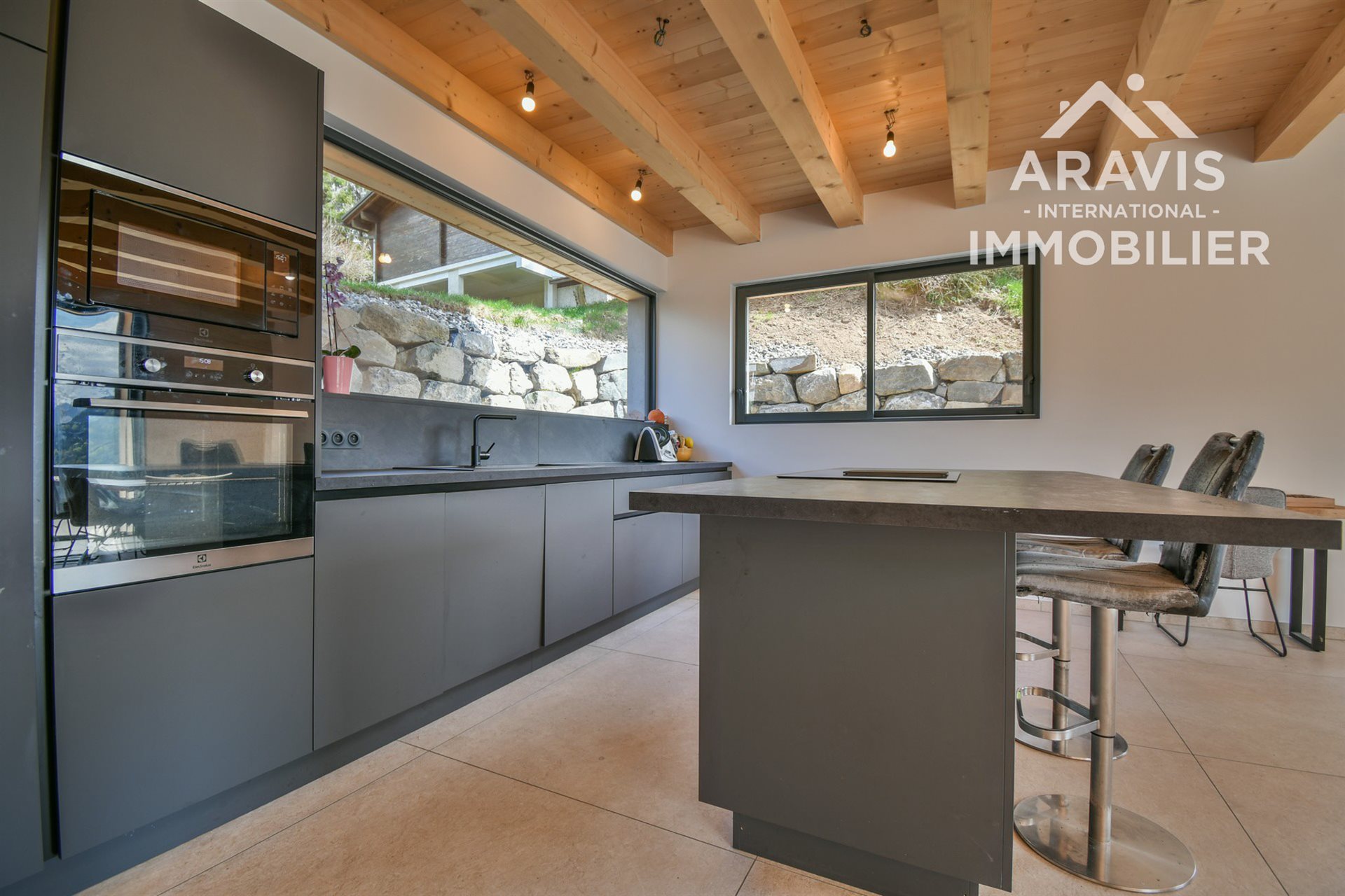 Maison à vendre, 206m², Saint-Jean-de-Sixt