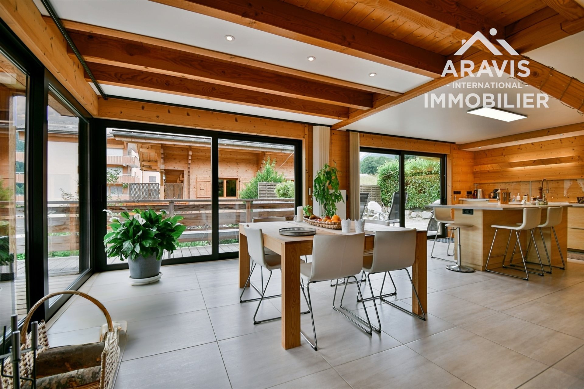 Maison à vendre, 283m², Saint-Jean-de-Sixt