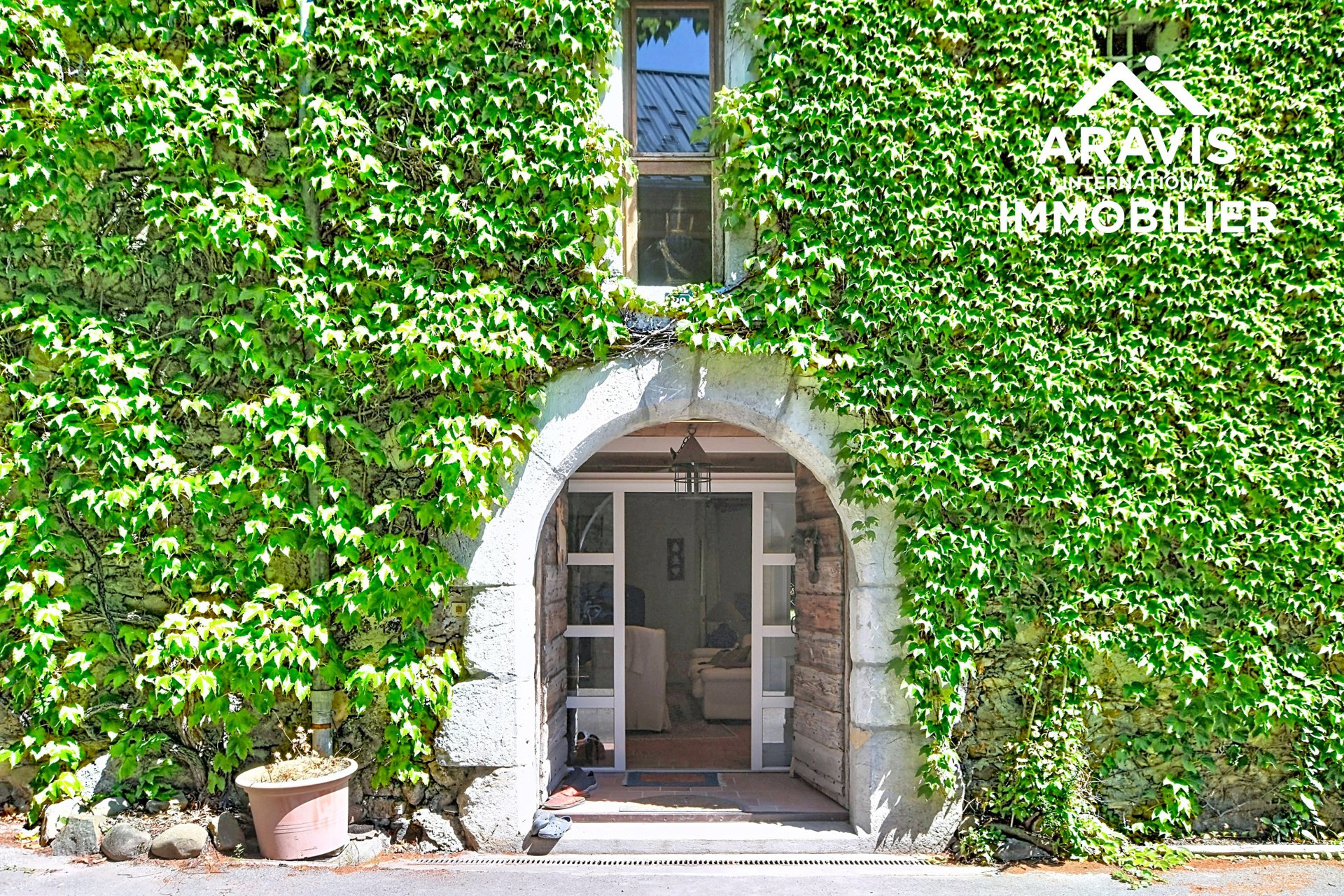 Maison à vendre, 414m², Châtillon-sur-Cluses