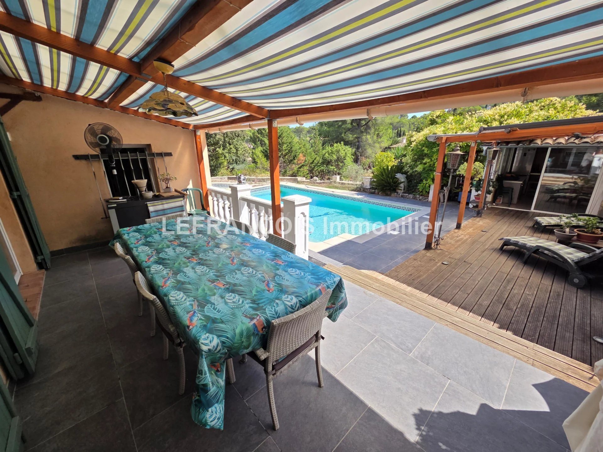 Maison à vendre, 276m², Peymeinade