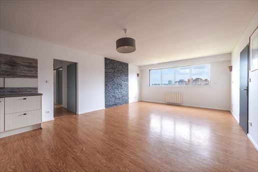 4 pièces 90 m² · à Angers · 90 m² · 398 000 €