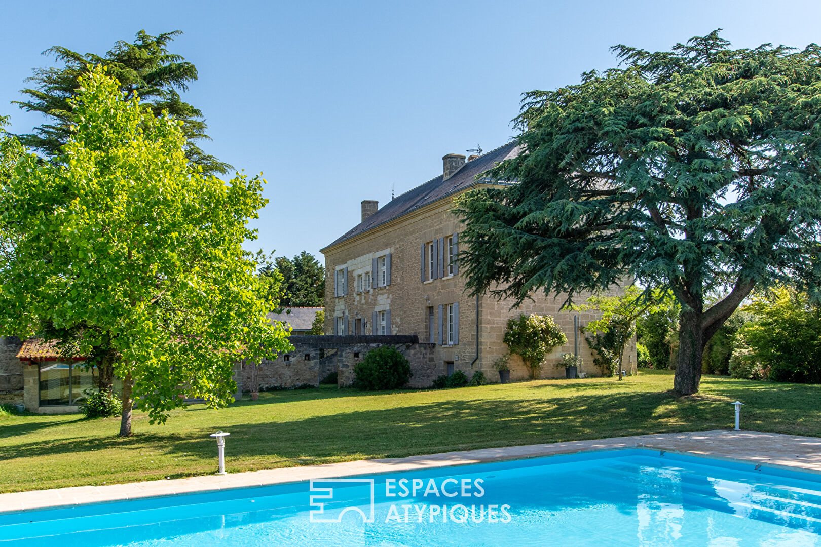 Maison à vendre, 415m², Doué-en-Anjou