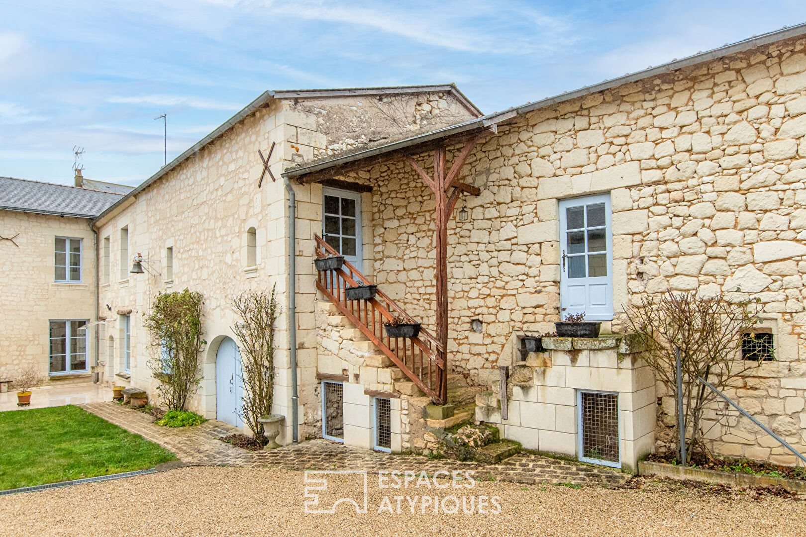 Maison à vendre, 290m², Le Puy-Notre-Dame