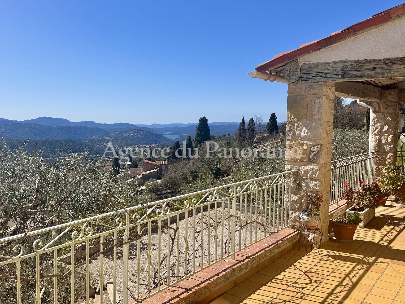 Maison à vendre, 219m², Spéracèdes