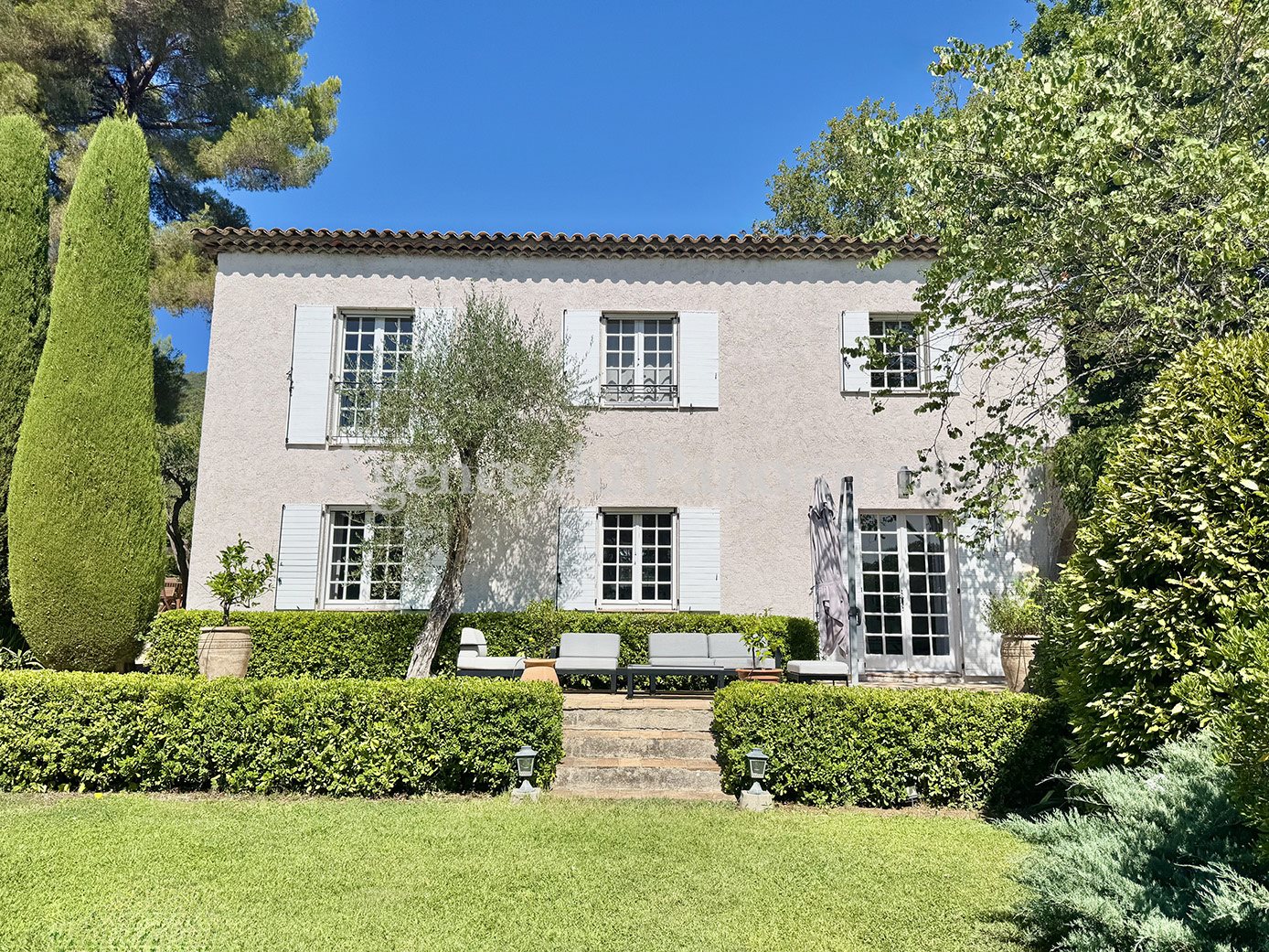 Maison à vendre, 355m², Spéracèdes