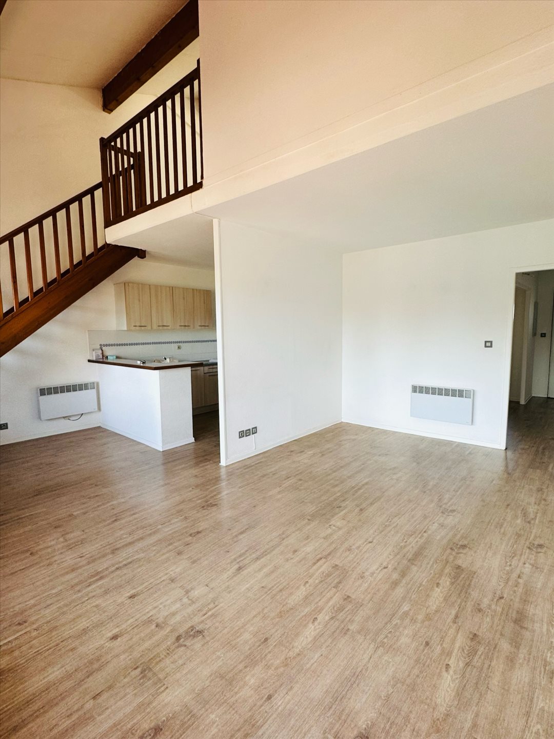 Appartement à louer, 85m², L'Isle-Jourdain