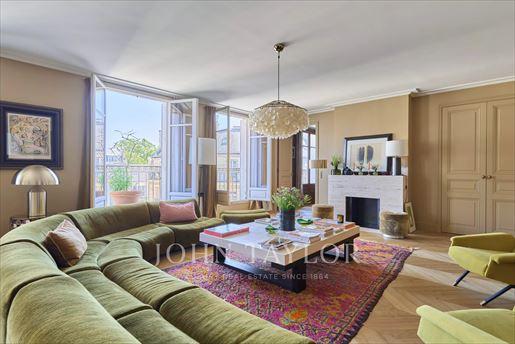 Appartement 6 pièces 189 m² · à Paris 7ème · 189 m² · 5 550 000 €