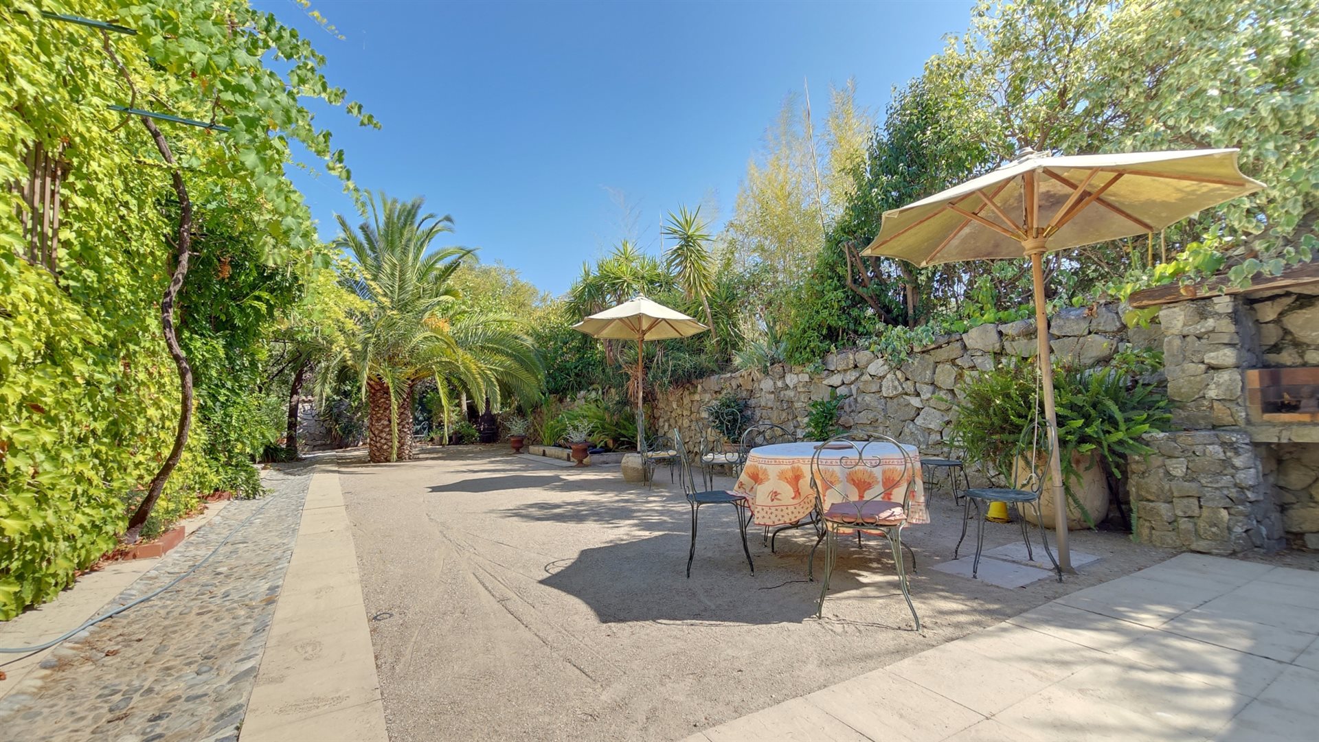 Maison à vendre, 300m², Mouans-Sartoux