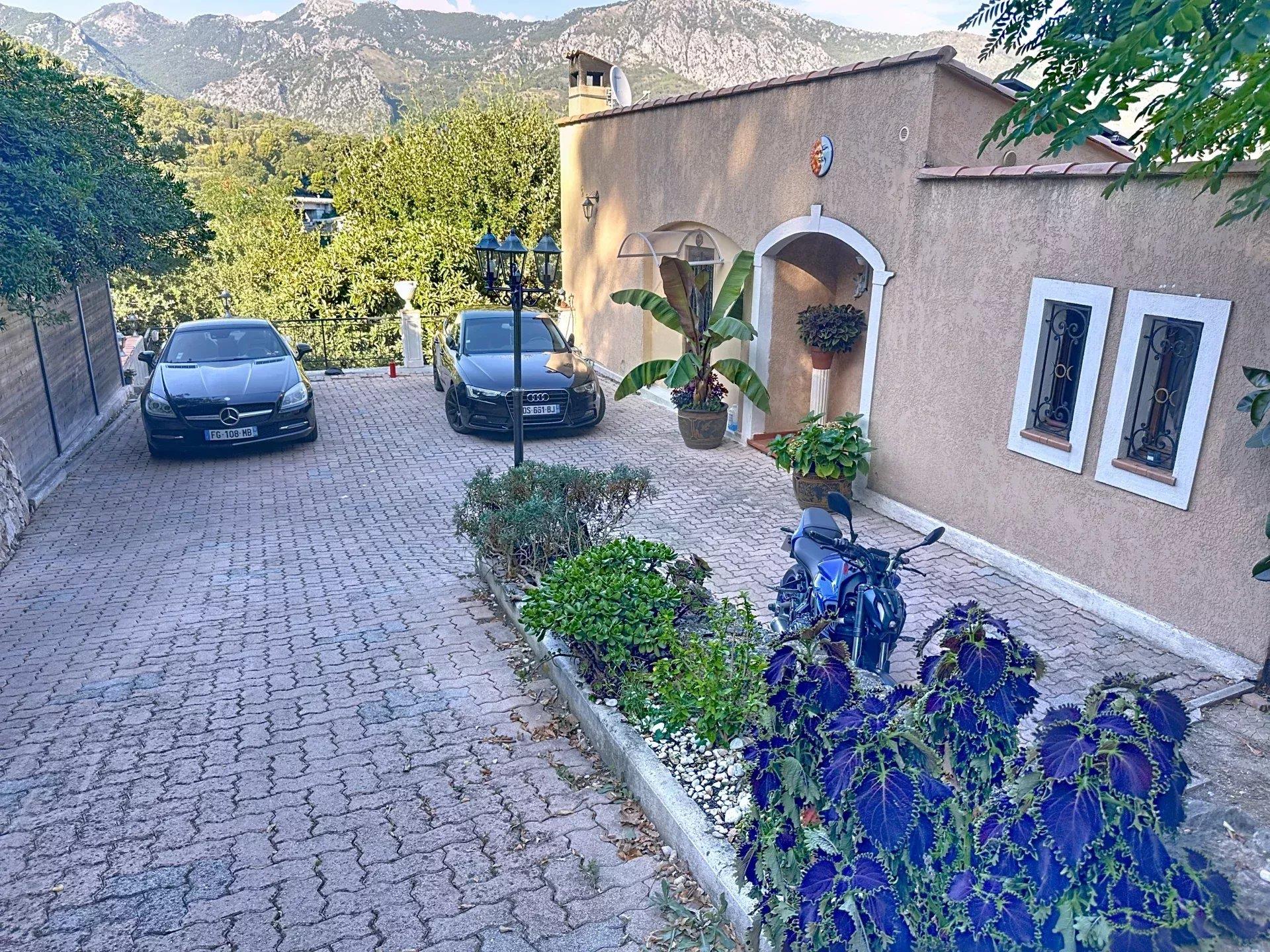 Maison à vendre, 232m², Sainte-Agnès