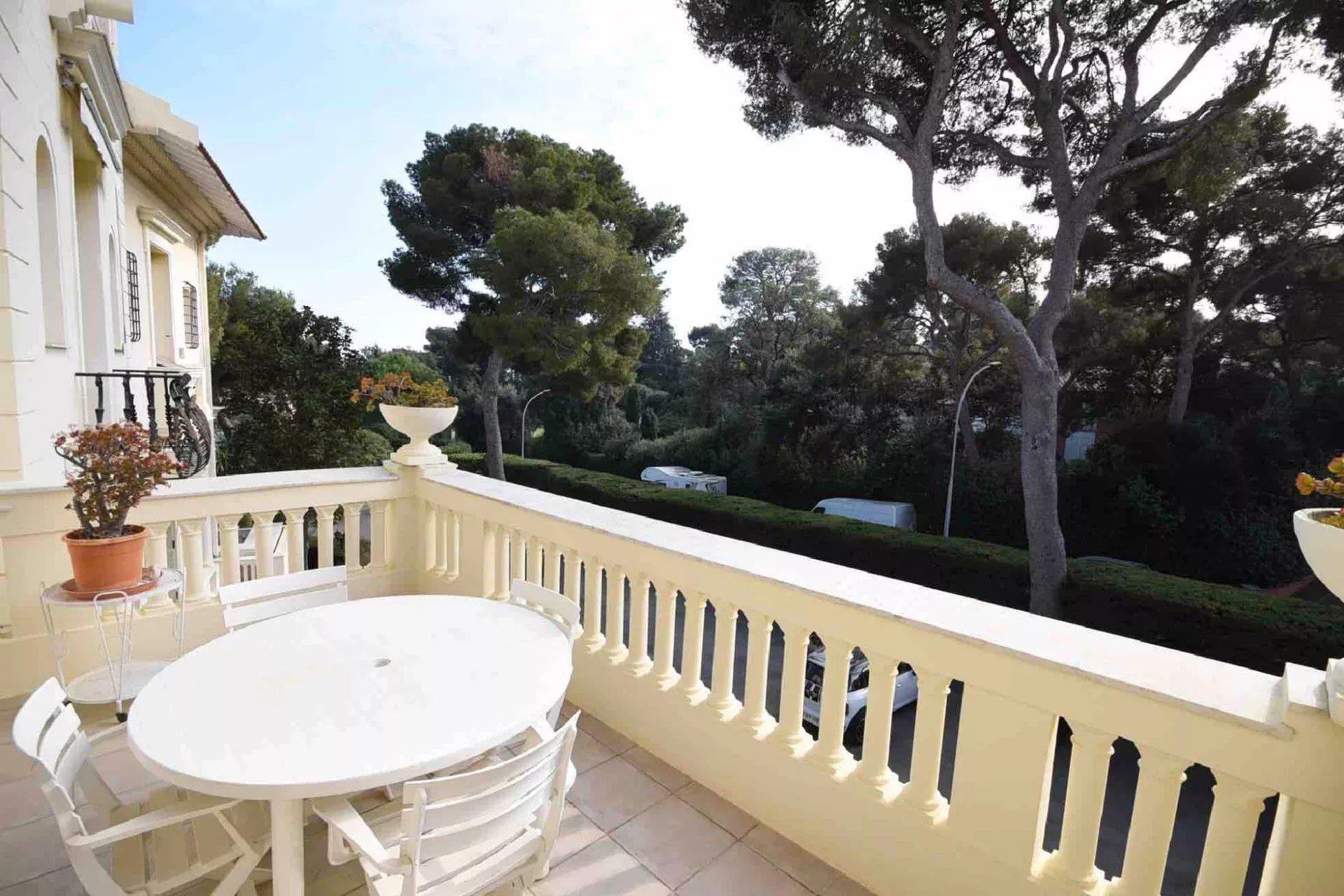 Appartement à vendre, 66m², Roquebrune-Cap-Martin