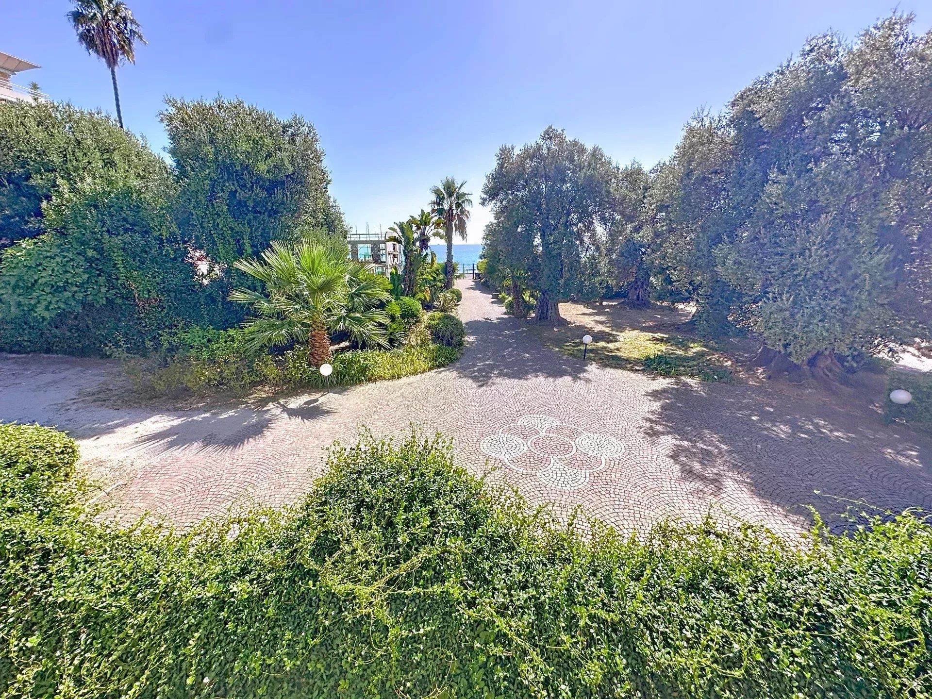 Appartement à vendre, 92m², Roquebrune-Cap-Martin