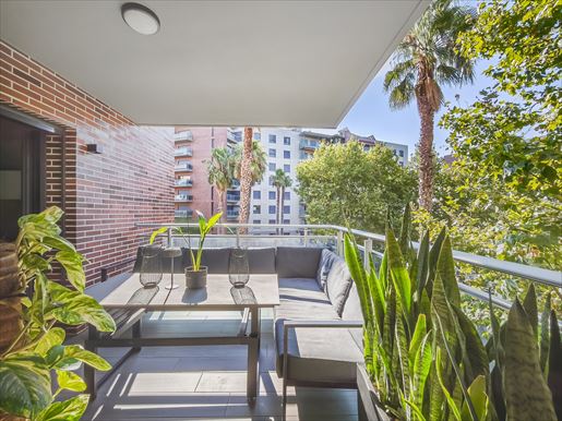 Advert pic 0