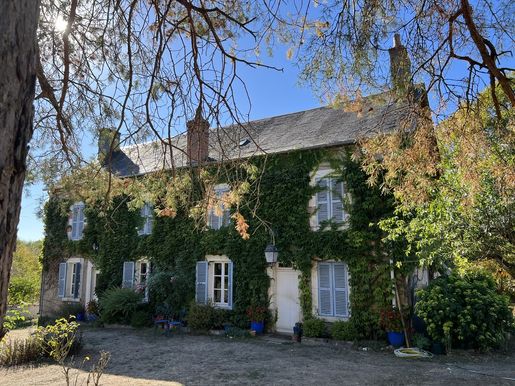 Maison 5 pièces 160 m² · à Henrichemont · 160 m² · 249 000 €