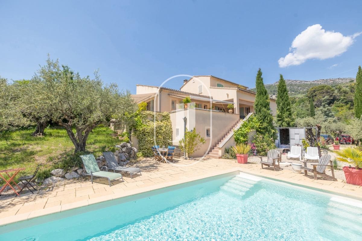 Maison à vendre, 295m², Buis-les-Baronnies