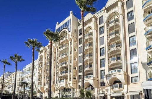 Appartement 4 pièces 121 m² · à Cannes · 121 m² · 4 095 000 €