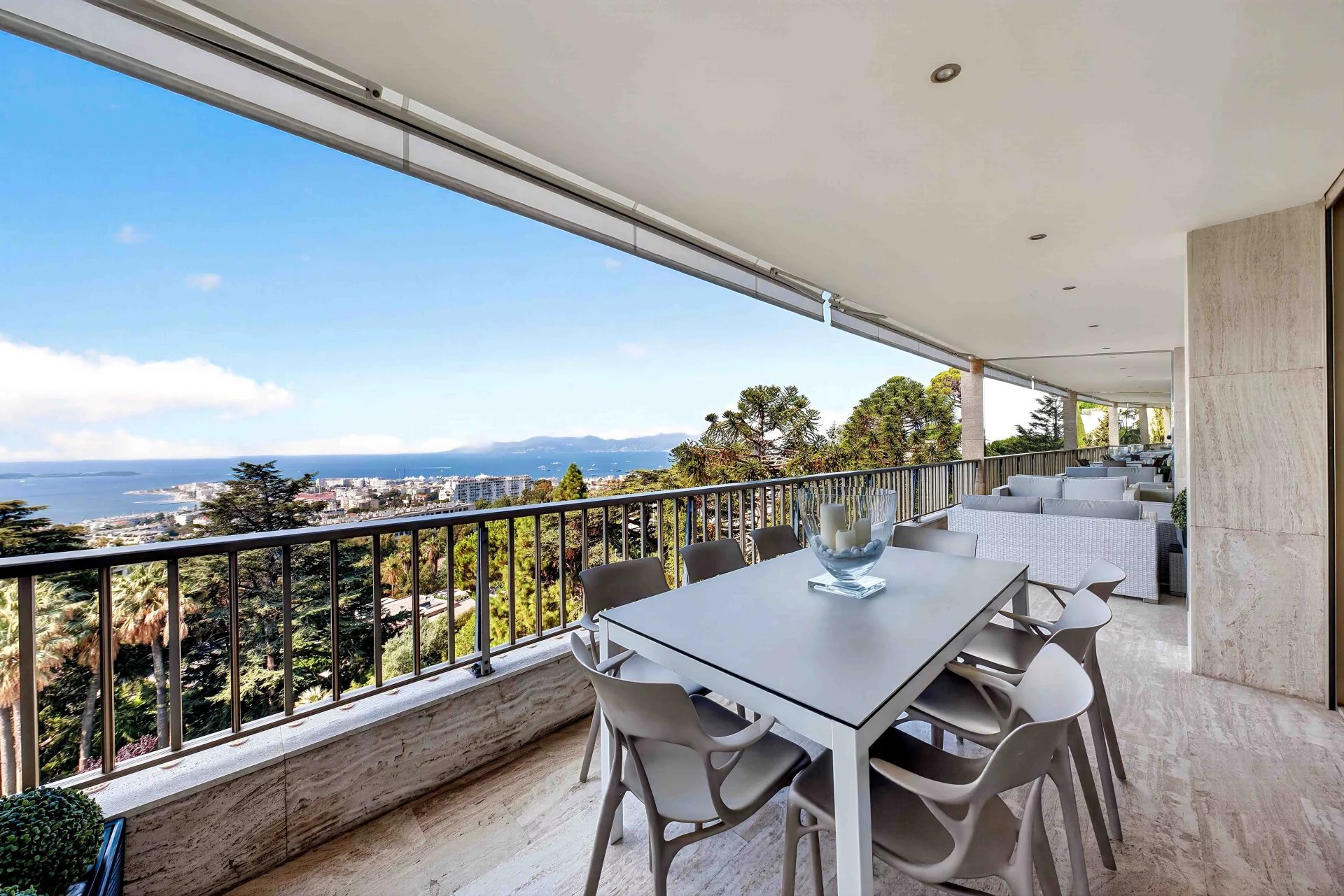 Appartement – Cannes, La Lepre - Plus