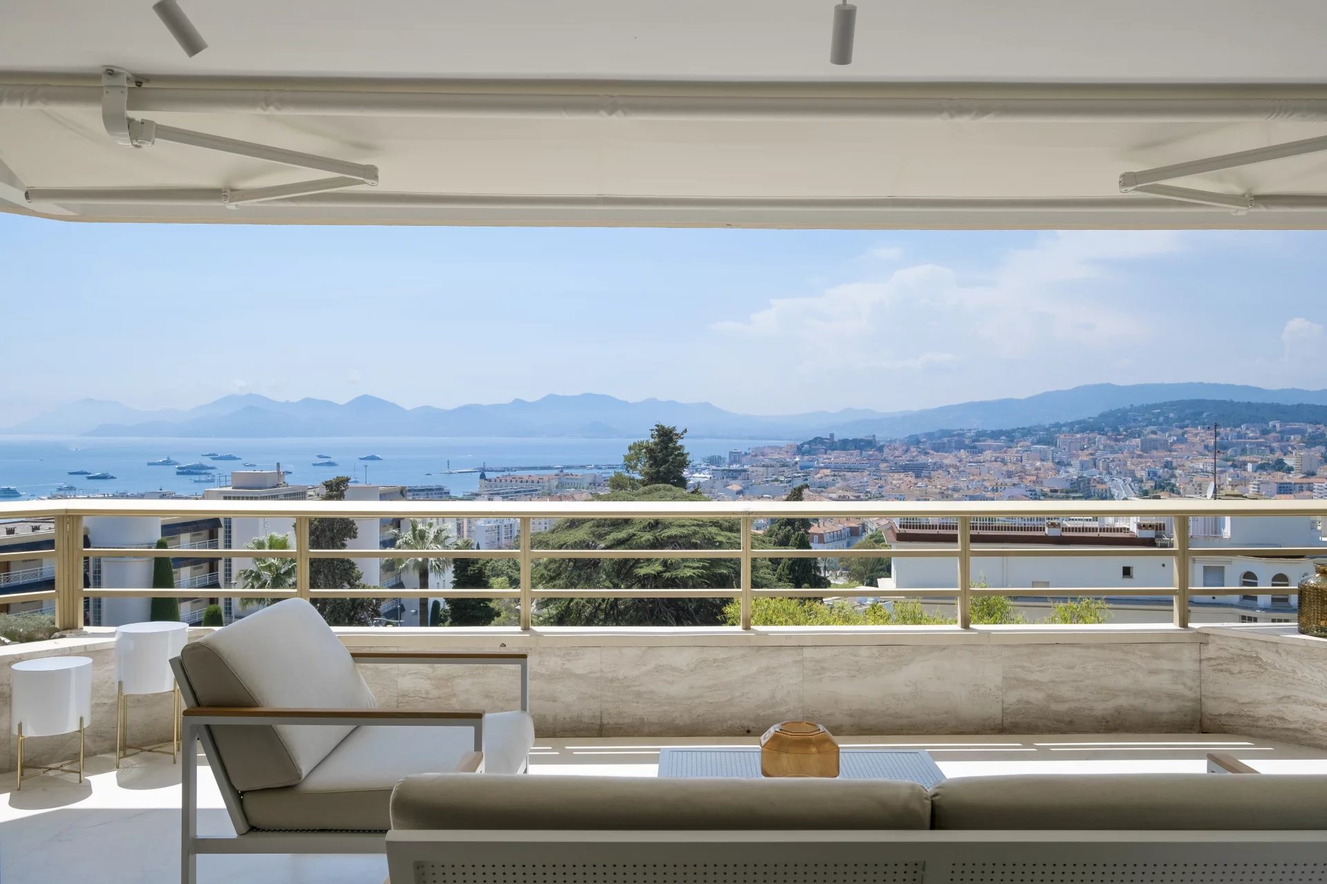Cannes (Alpes-Maritimes) photo 2