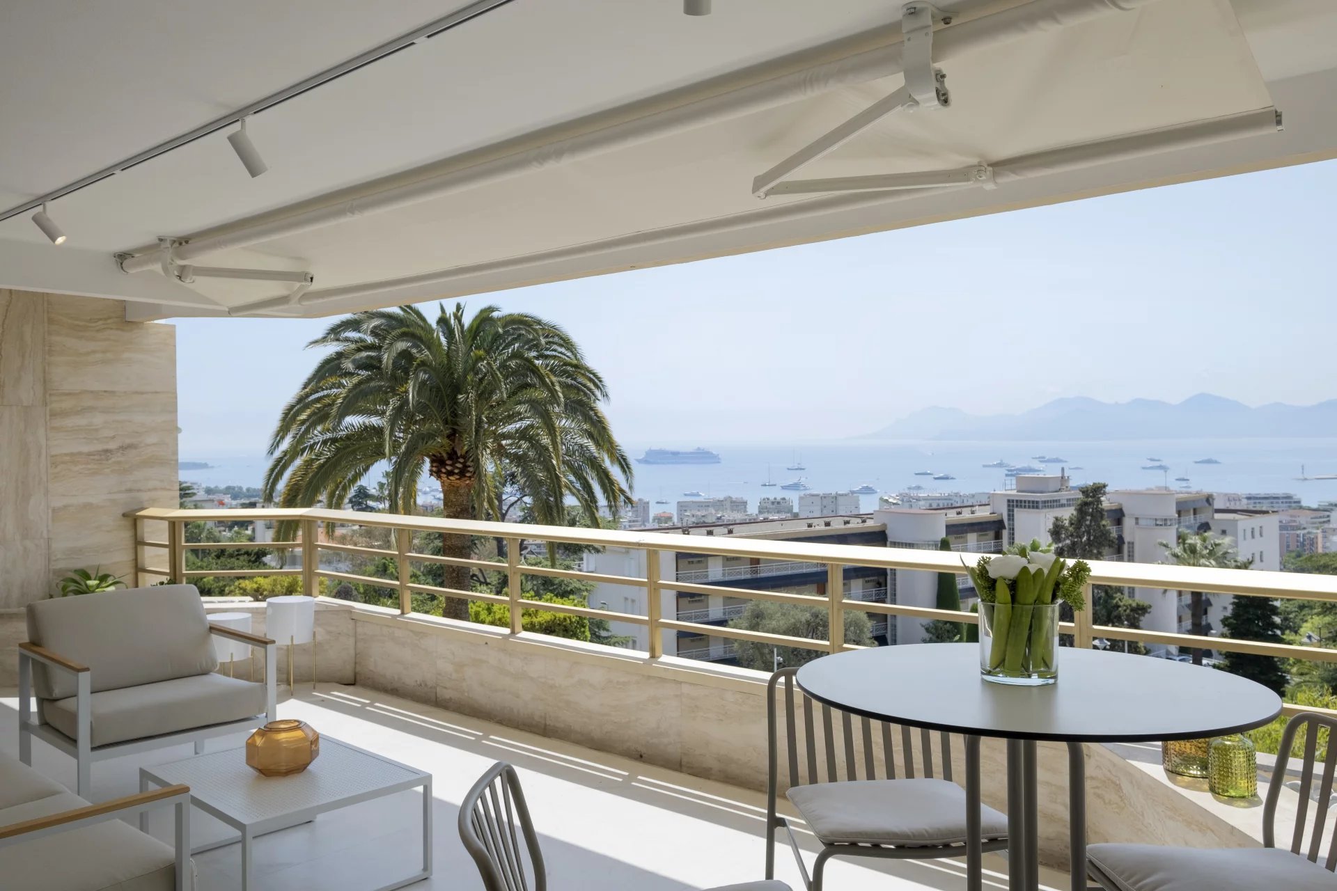 Cannes (Alpes-Maritimes) photo 3