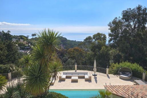 Maison 9 pièces 380 m² · à Cannes · 380 m² · 5 900 000 €