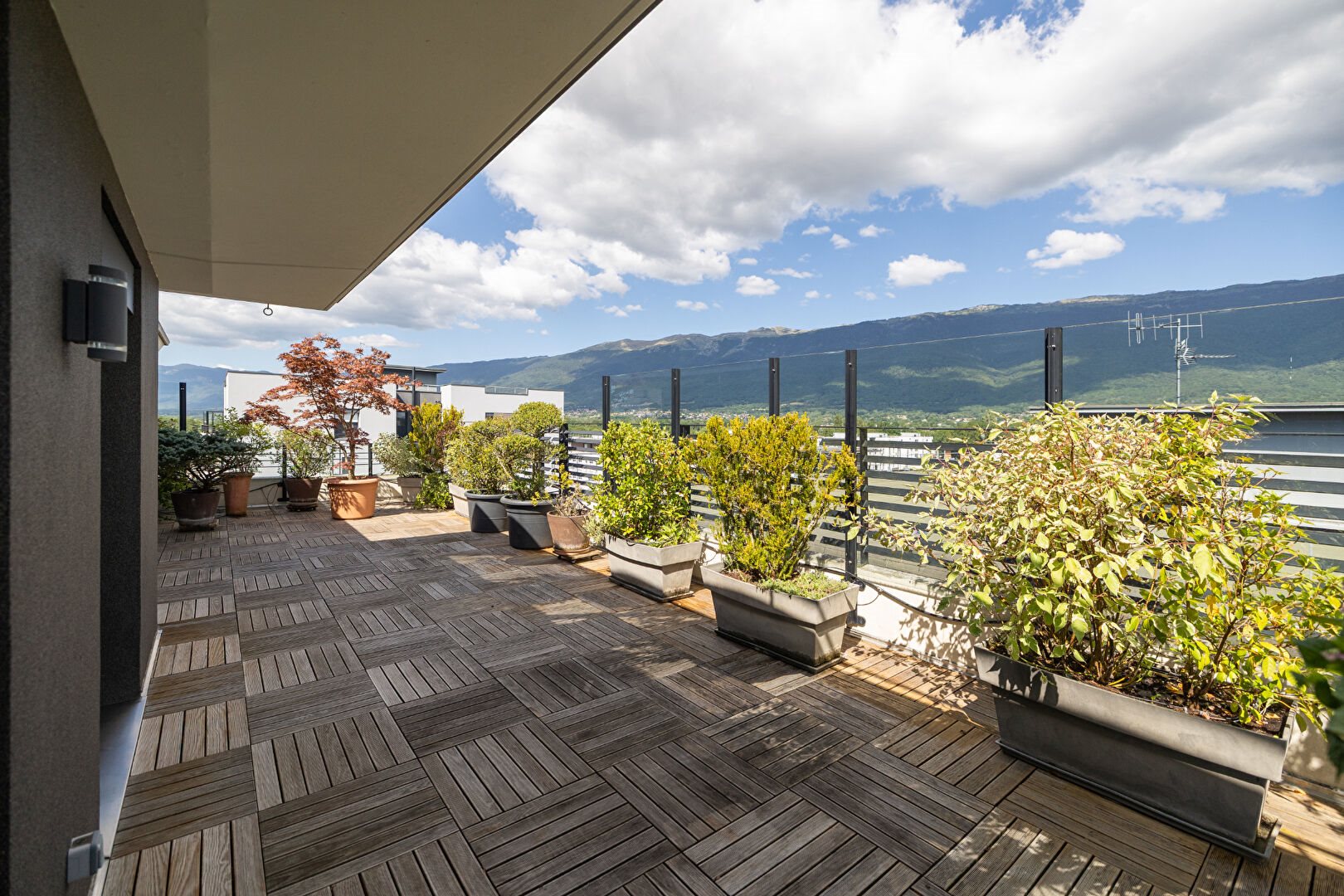 Appartement à vendre, 211m², Saint-Genis-Pouilly